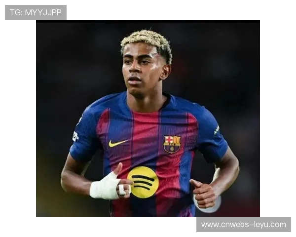 费尔明欧冠上演帽子戏法 球衣入藏博物馆成永恒荣耀见证