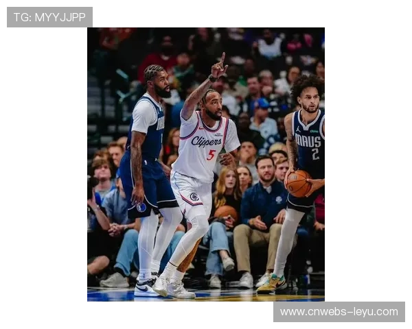 快船133-127力克独行侠,哈登41分三双终结六连败 快船133-127力克独行侠,哈登41分三双终结六连败